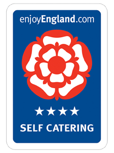 Woodhall Country Park – award-winning holiday park and nature retreat in Lincolnshire, UK