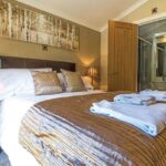 Woodhall Country Park – award-winning holiday park and nature retreat in Lincolnshire, UK
