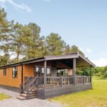 Woodhall Country Park – award-winning holiday park and nature retreat in Lincolnshire, UK
