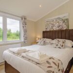 Woodhall Country Park – award-winning holiday park and nature retreat in Lincolnshire, UK