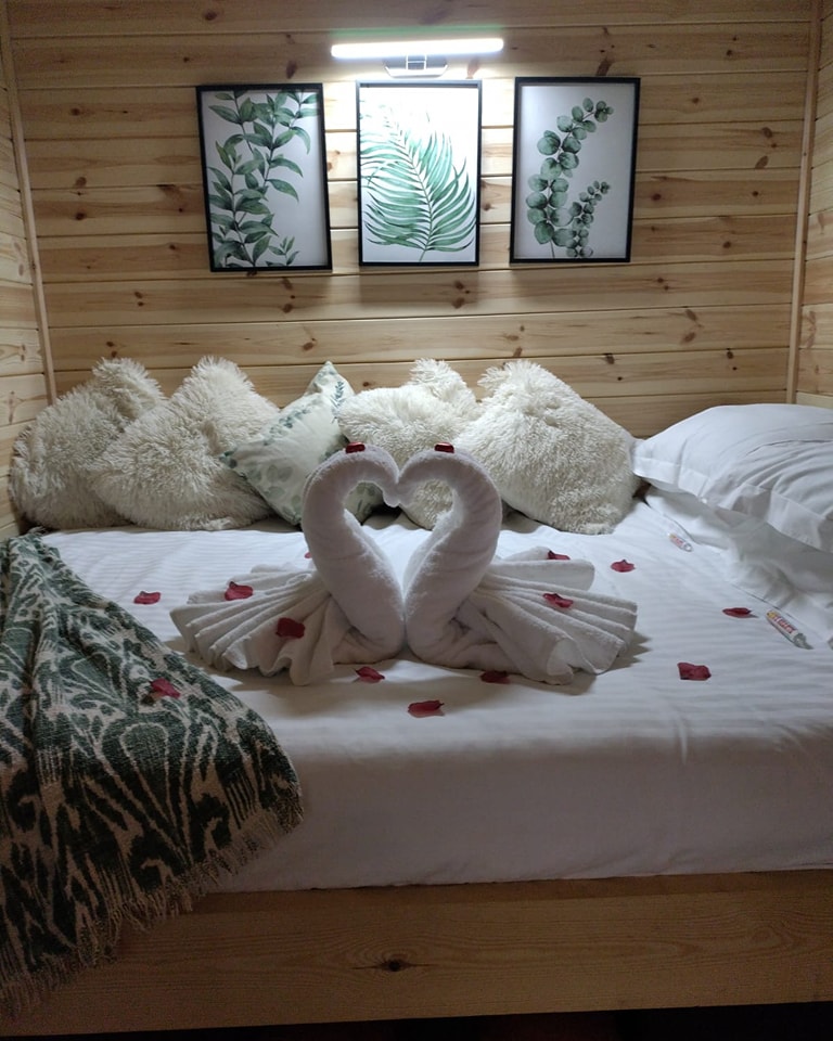 Romantic Retreat Package